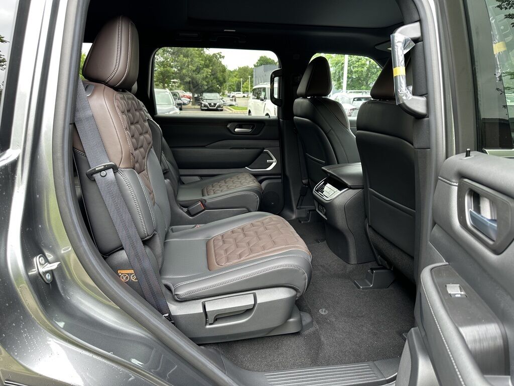 2025 Nissan Armada Platinum San Clemente CA