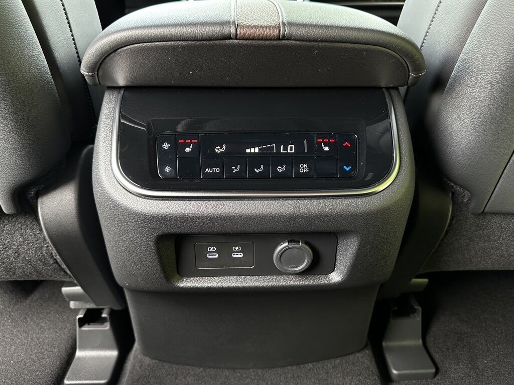 2025 Nissan Armada Platinum San Clemente CA