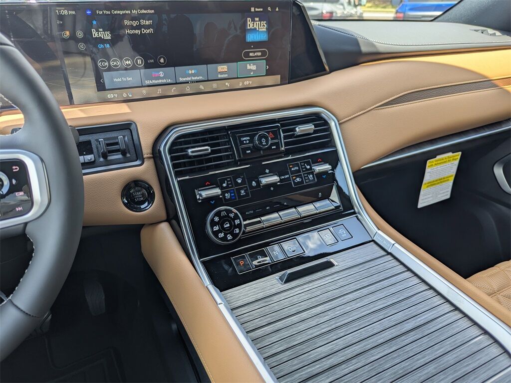 2025 Nissan Armada Platinum Reserve Kennesaw GA