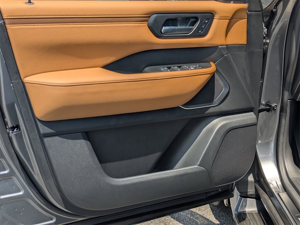 2025 Nissan Armada Platinum Reserve Kennesaw GA