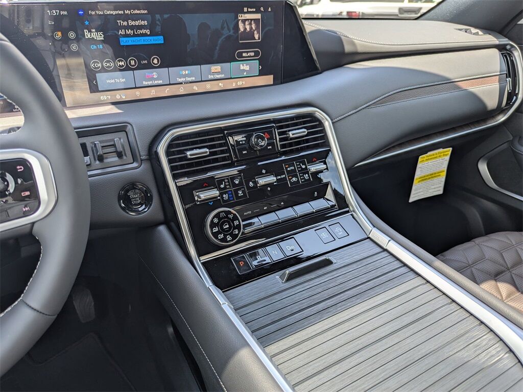 2025 Nissan Armada Platinum Reserve Kennesaw GA