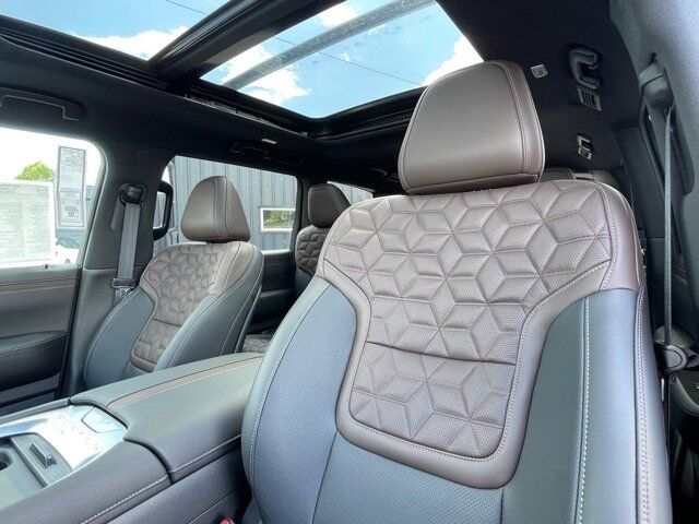2025 Nissan Armada Platinum Reserve Oak Ridge TN