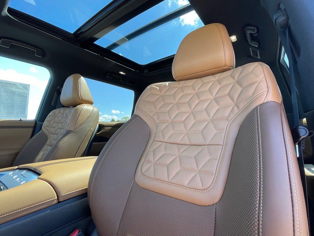 2025 Nissan Armada Platinum Reserve Oak Ridge TN