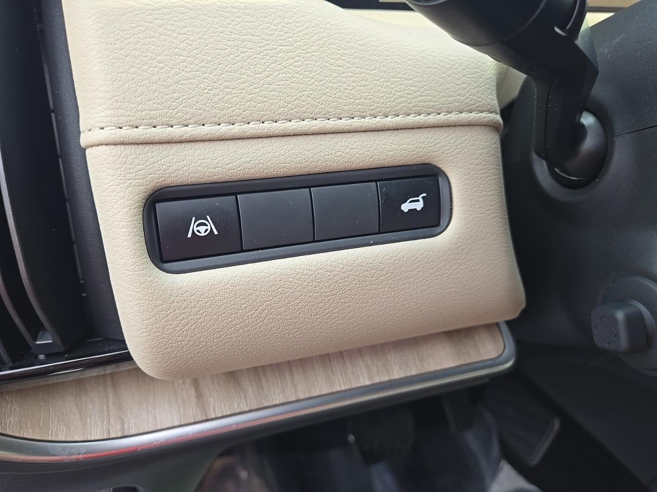 2025 Nissan Armada Platinum Glen Burnie MD