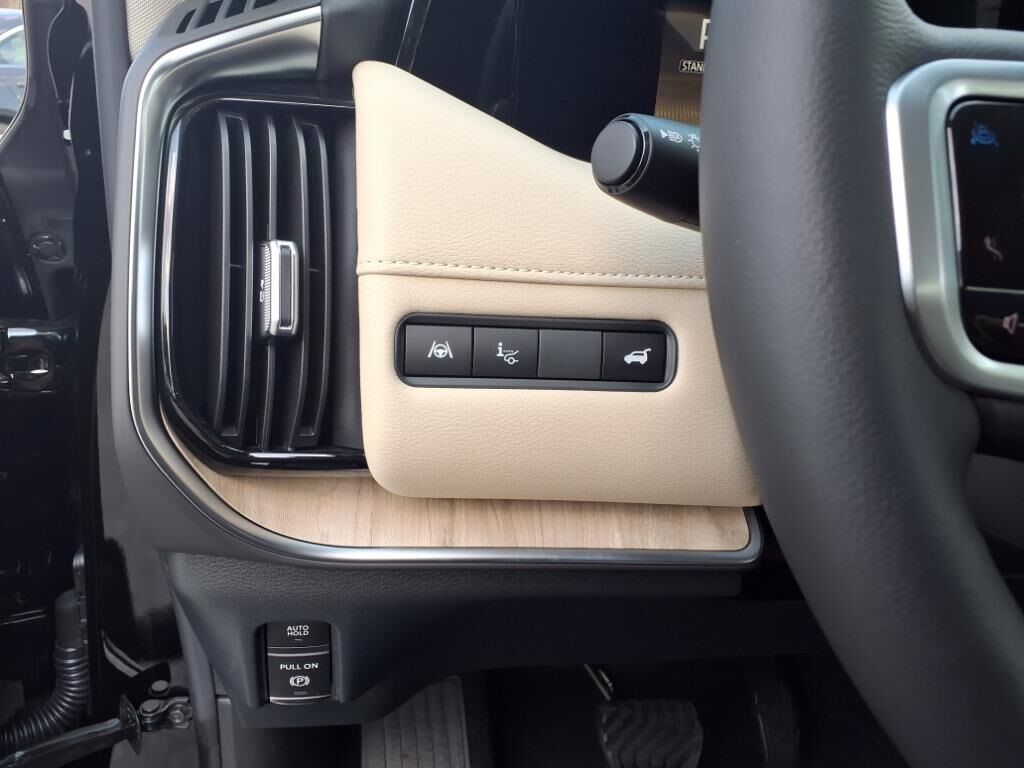 2025 Nissan Armada Platinum Waldorf MD