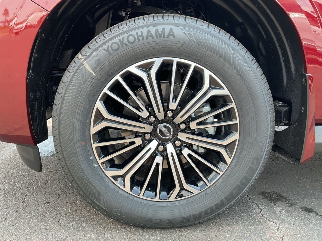 2025 Nissan Armada SL 4WD Duluth MN