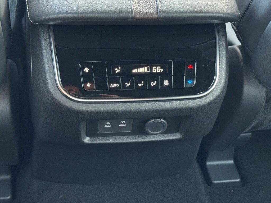 2025 Nissan Armada SL Morristown TN