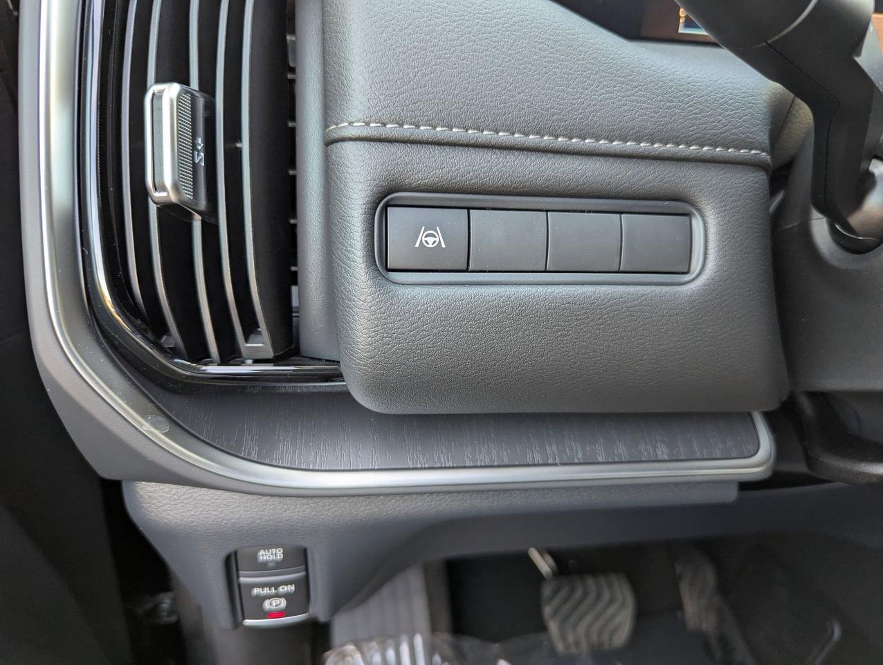 2025 Nissan Armada SV Cathedral City CA