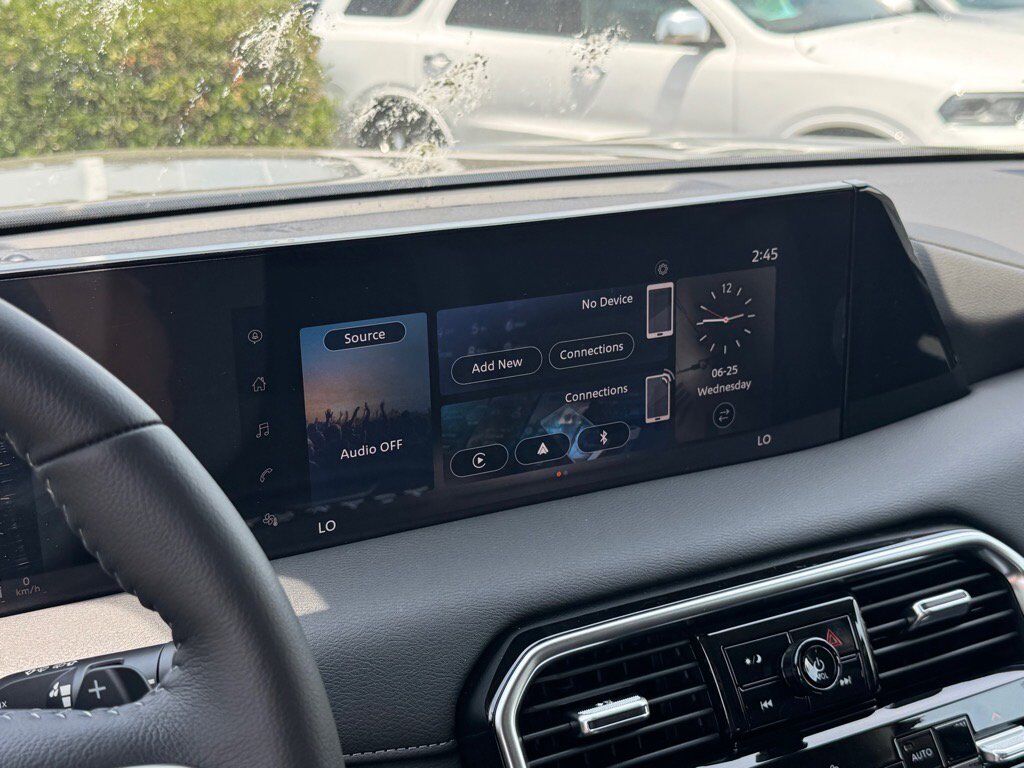 2025 Nissan Armada SV Johnson City TN