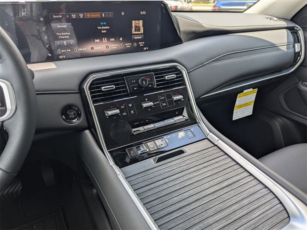 2025 Nissan Armada SV Kennesaw GA