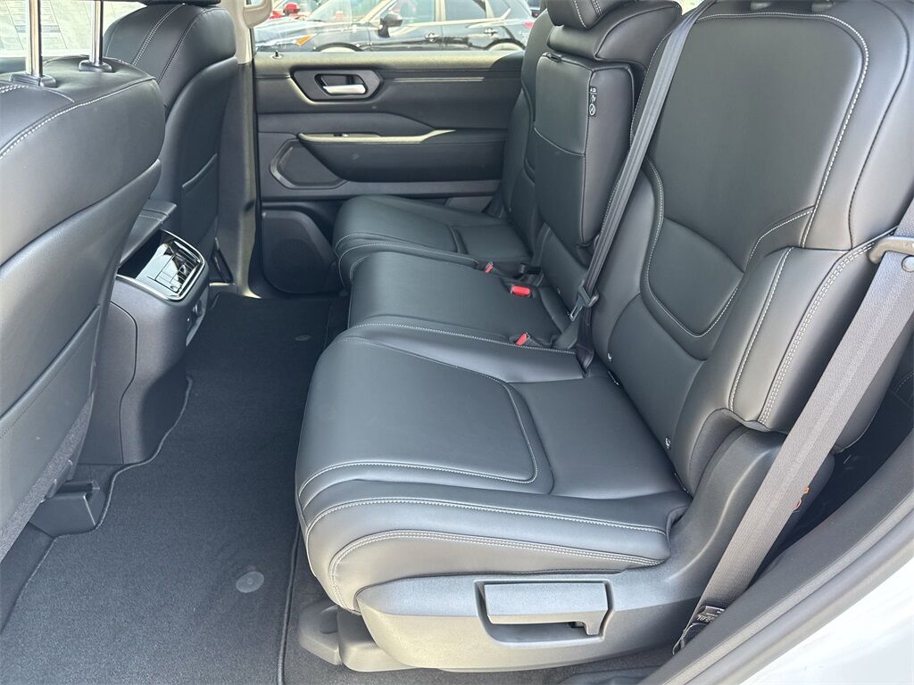 2025 Nissan Armada SV Kennesaw GA
