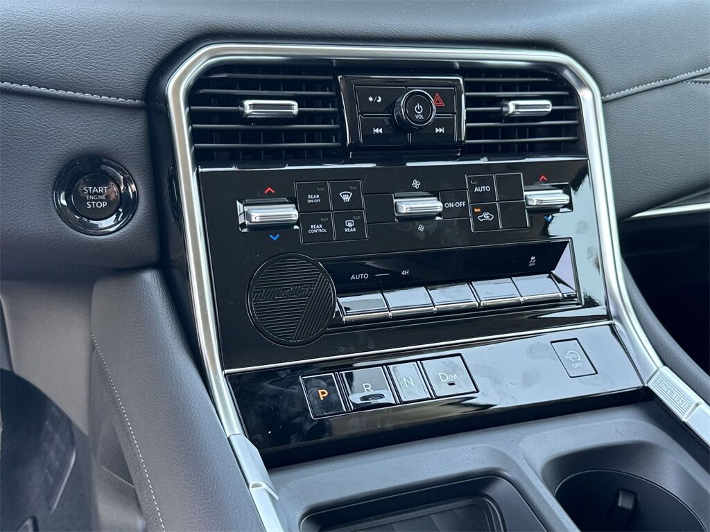 2025 Nissan Armada SV Kennesaw GA