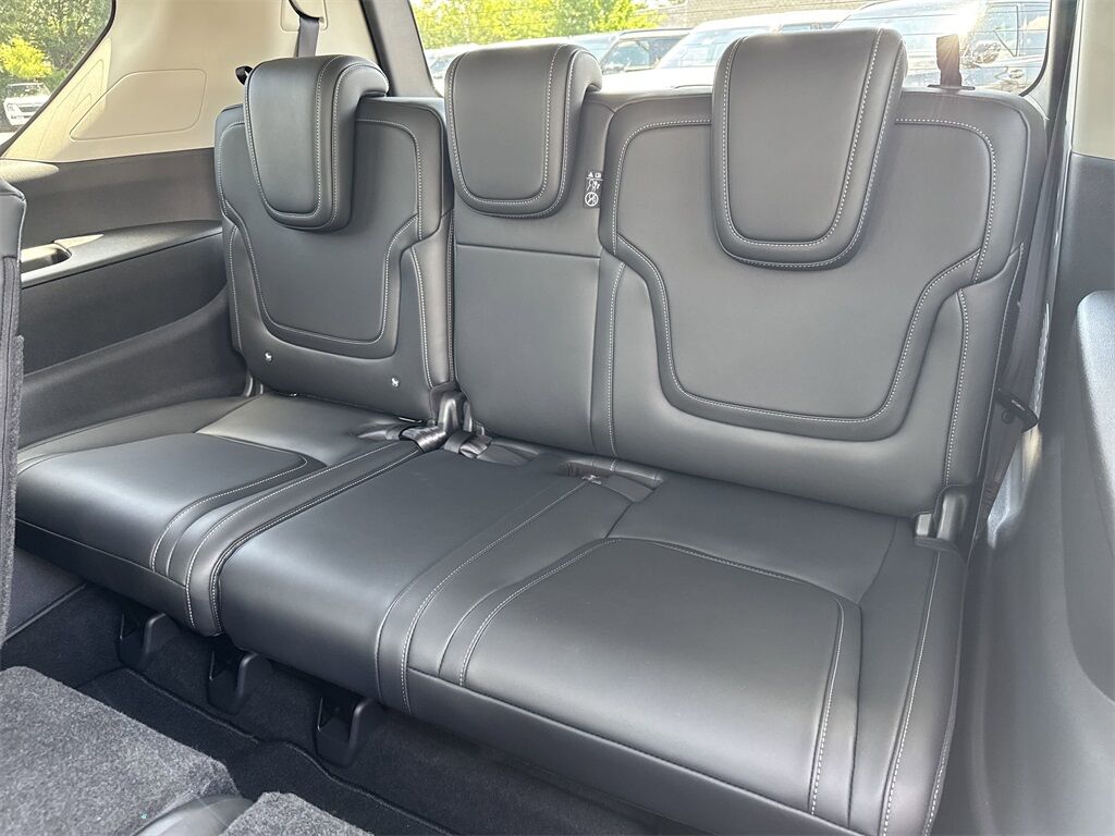2025 Nissan Armada SV Kennesaw GA