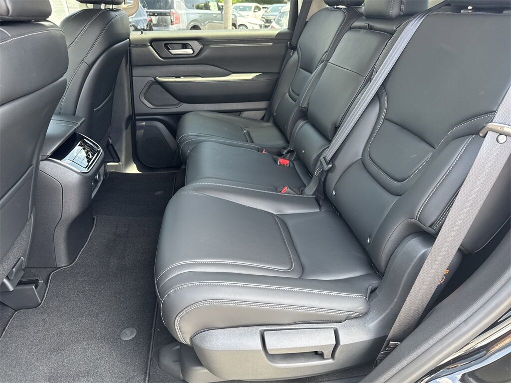 2025 Nissan Armada SV Kennesaw GA