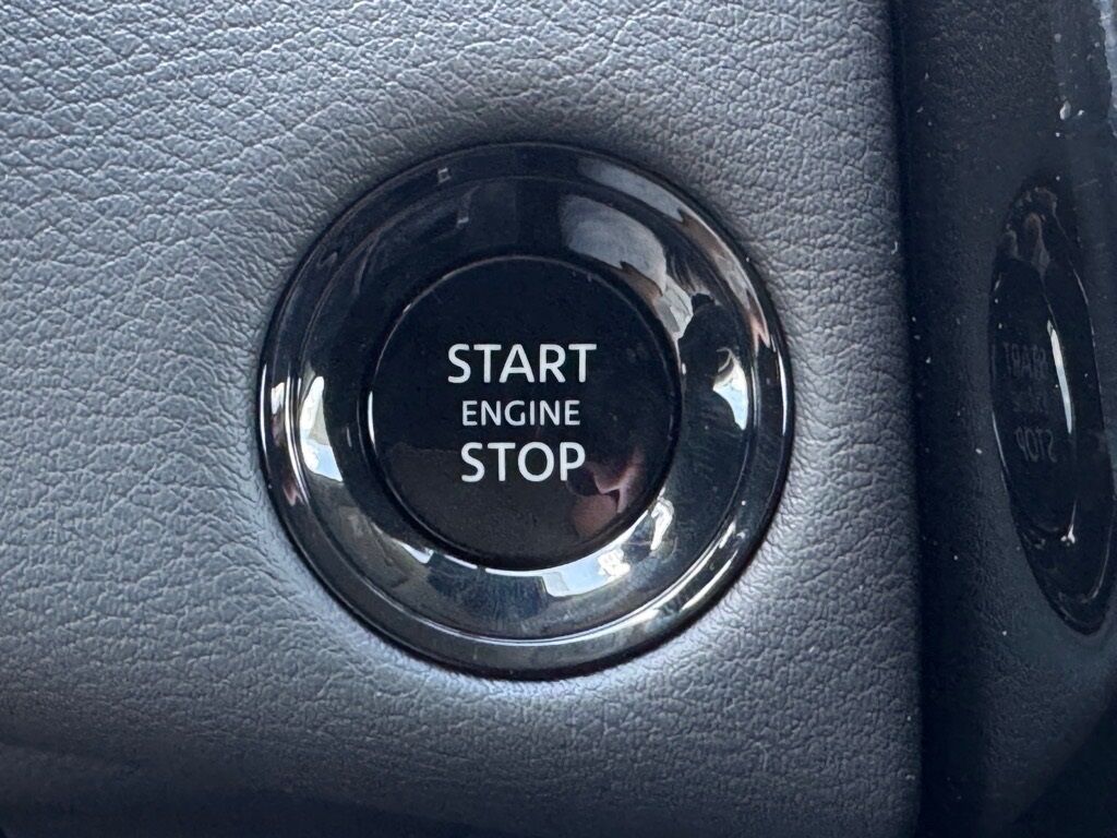 2025 Nissan Armada SV Morristown TN