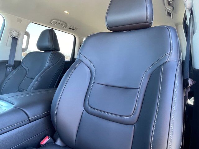 2025 Nissan Armada SV Oak Ridge TN