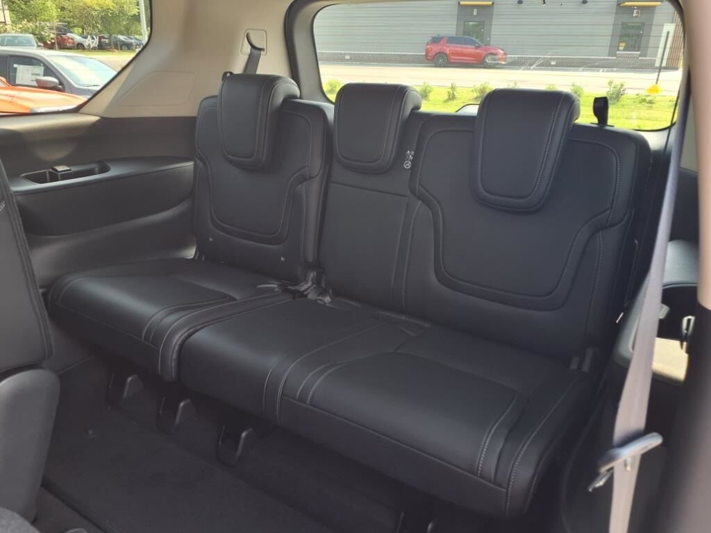 2025 Nissan Armada SV Waldorf MD