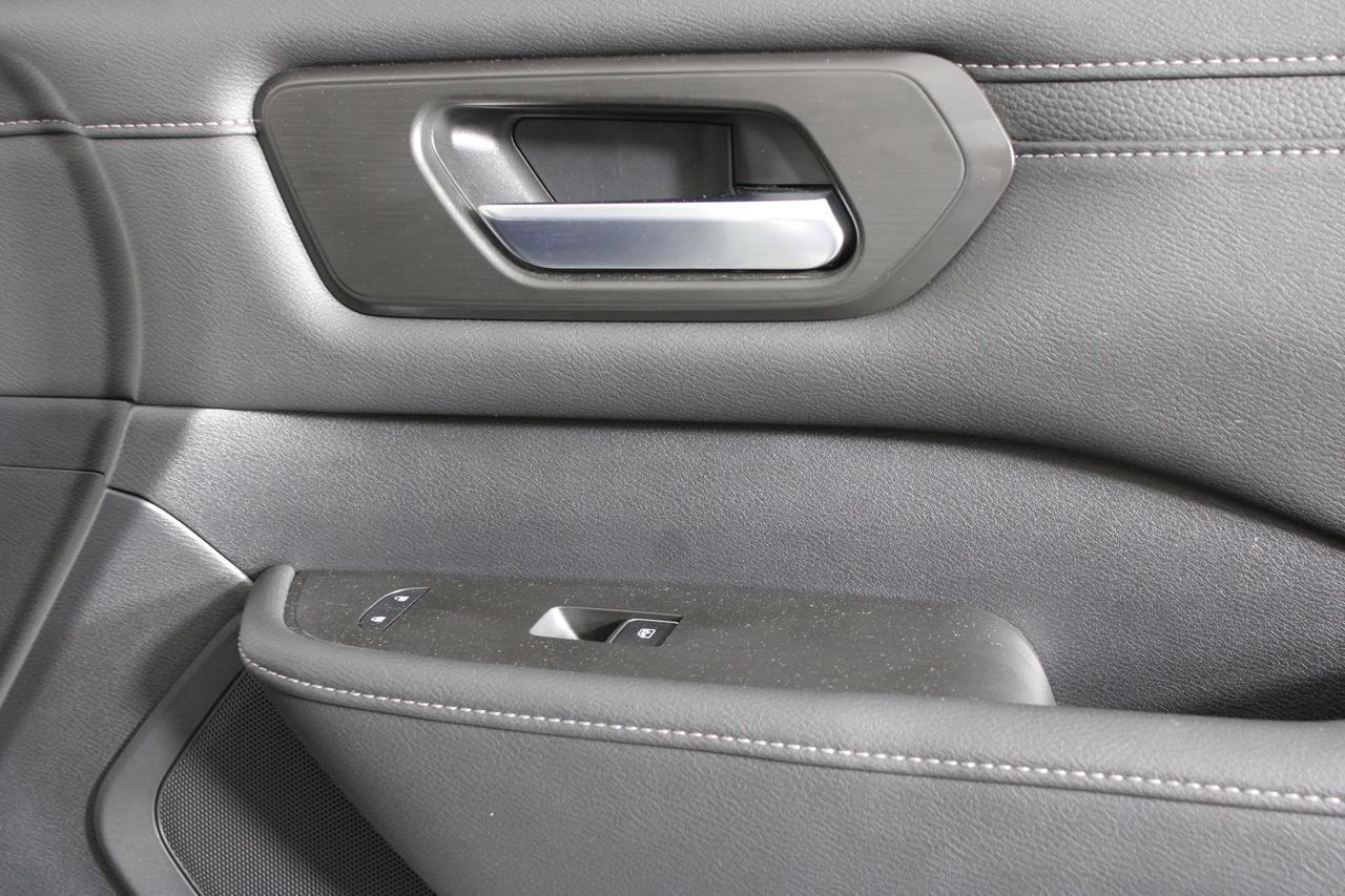 2025 Nissan Armada SV Manassas VA