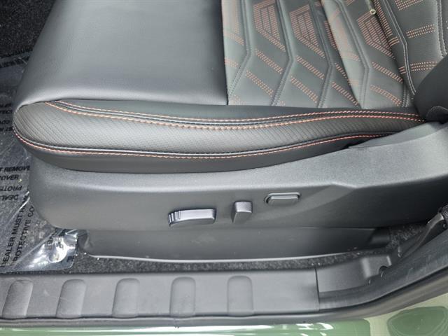 2025 Nissan Frontier Crew Cab PRO-X 4x2 Seaside CA