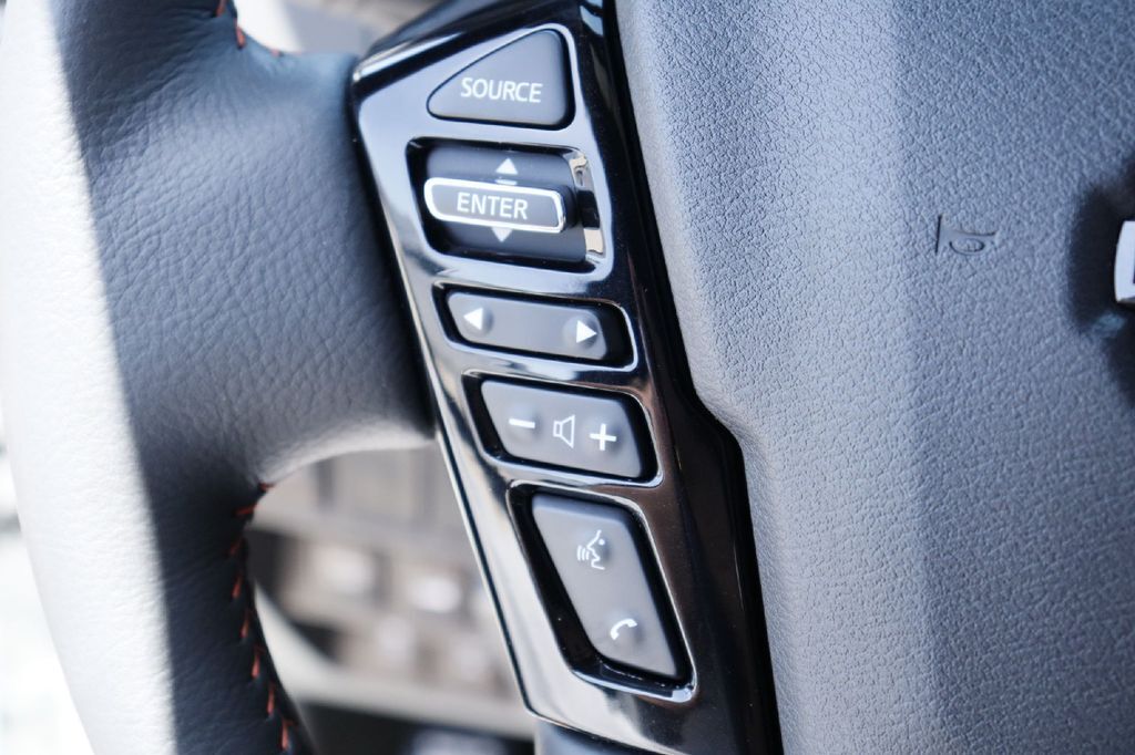 2025 Nissan Frontier PRO-4X Hondo TX