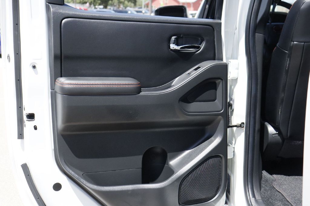 2025 Nissan Frontier PRO-4X Hondo TX