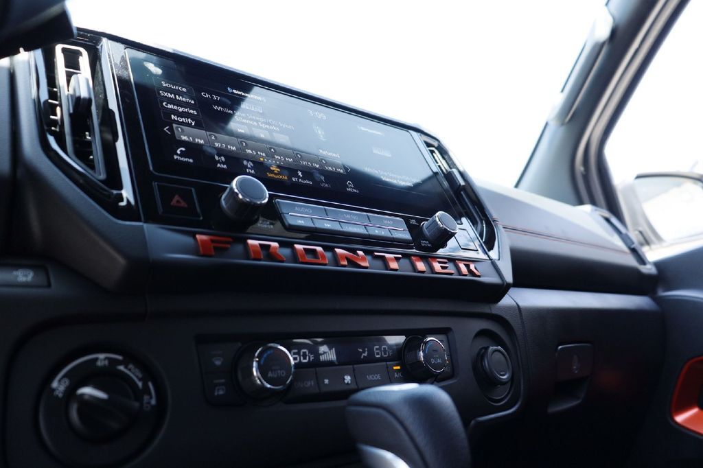 2025 Nissan Frontier PRO-4X Hondo TX