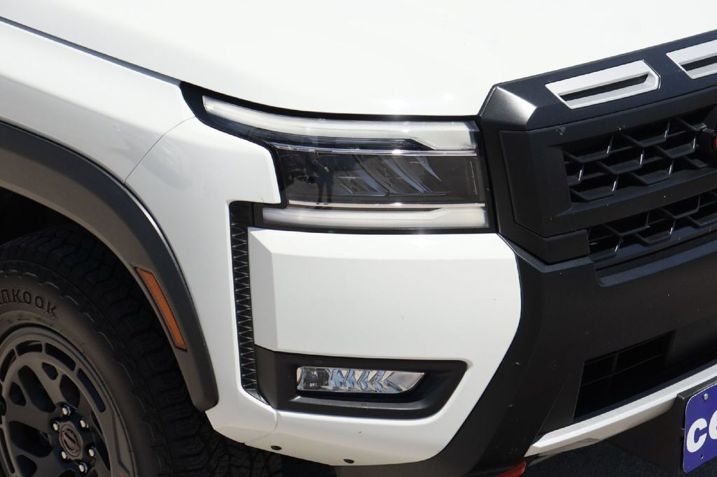 2025 Nissan Frontier PRO-4X Hondo TX