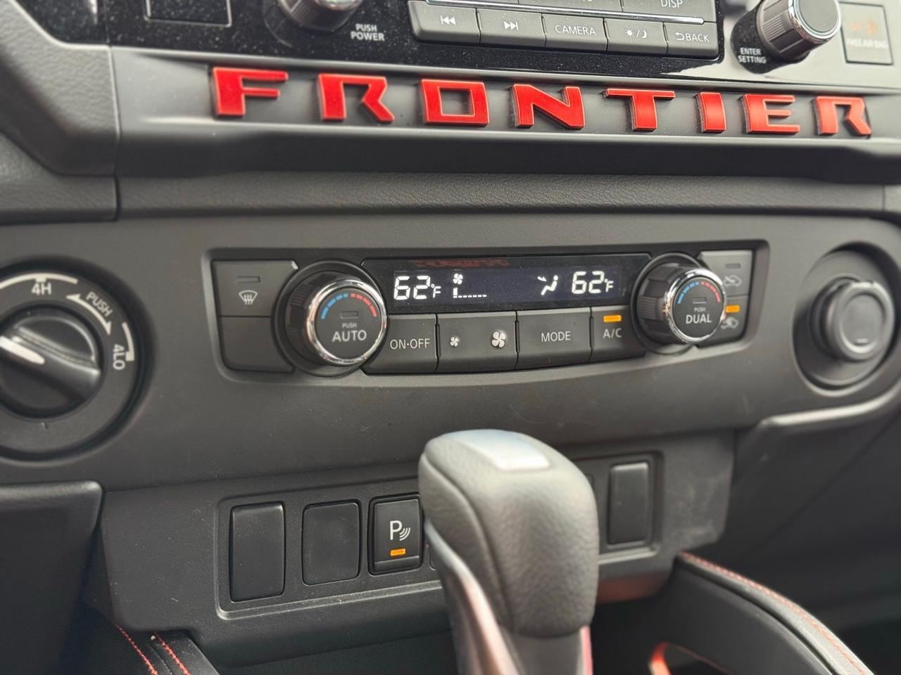 2025 Nissan Frontier PRO-4X Crestwood KY