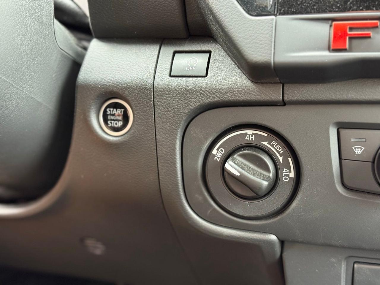 2025 Nissan Frontier PRO-4X Crestwood KY