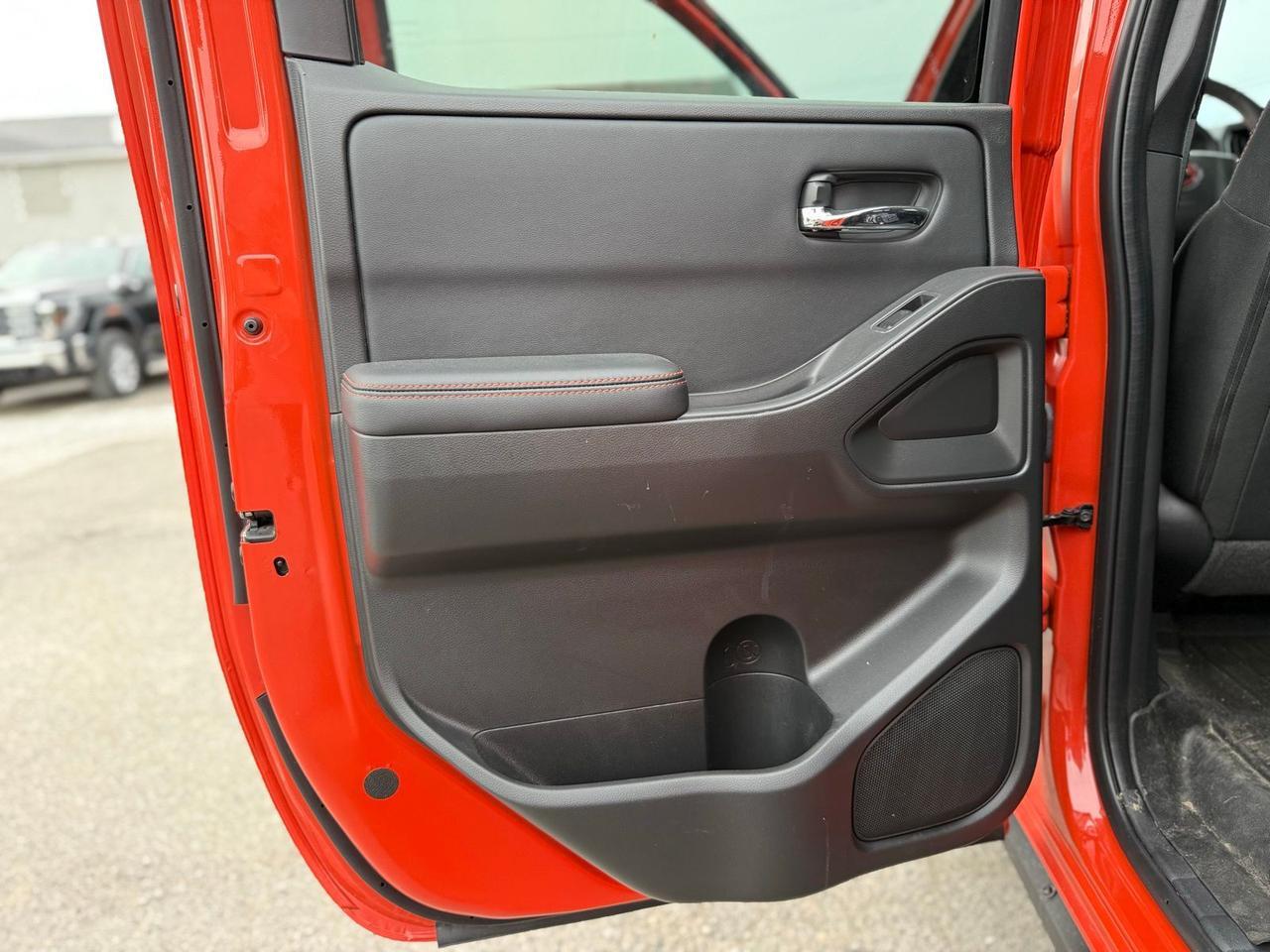 2025 Nissan Frontier PRO-4X Crestwood KY