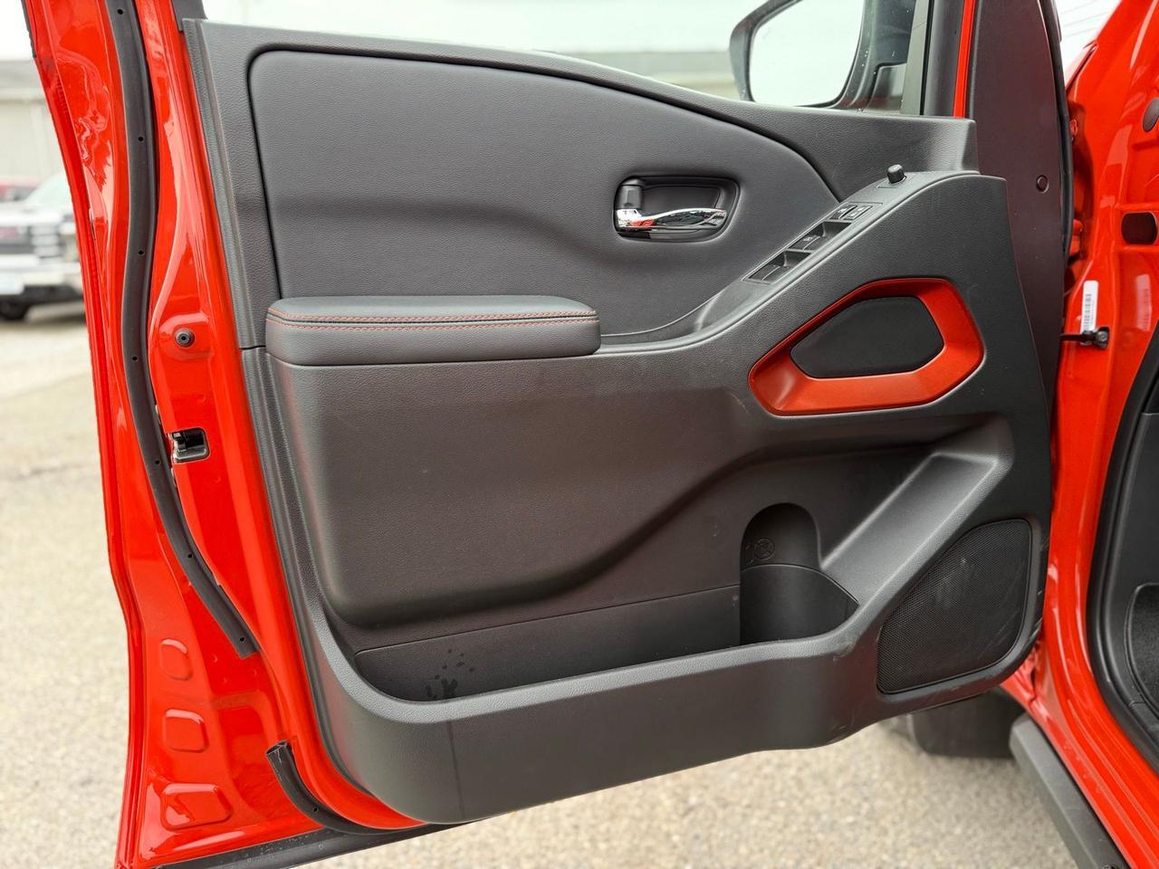 2025 Nissan Frontier PRO-4X Crestwood KY