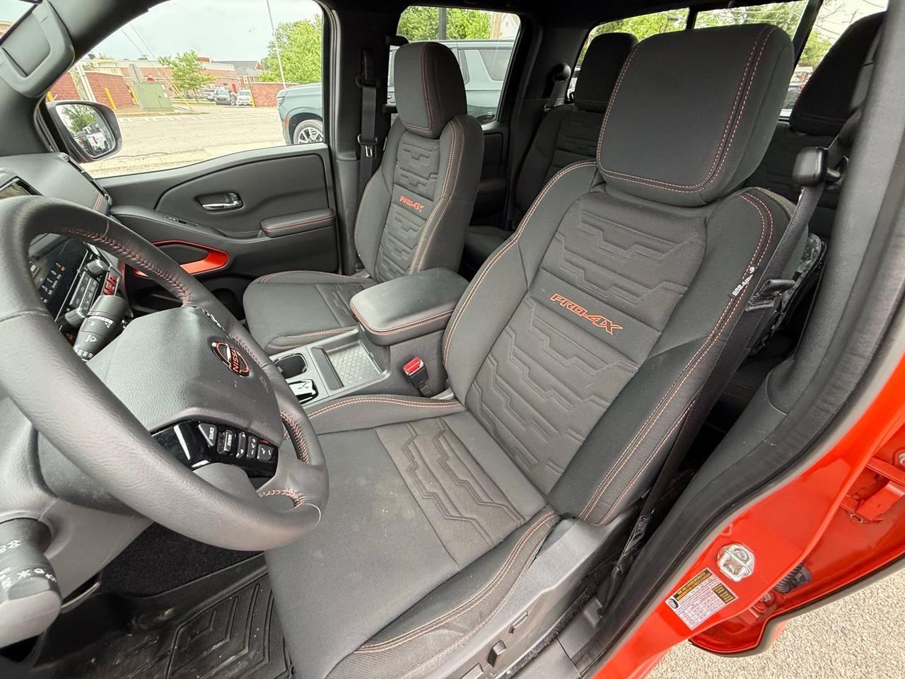 2025 Nissan Frontier PRO-4X Crestwood KY