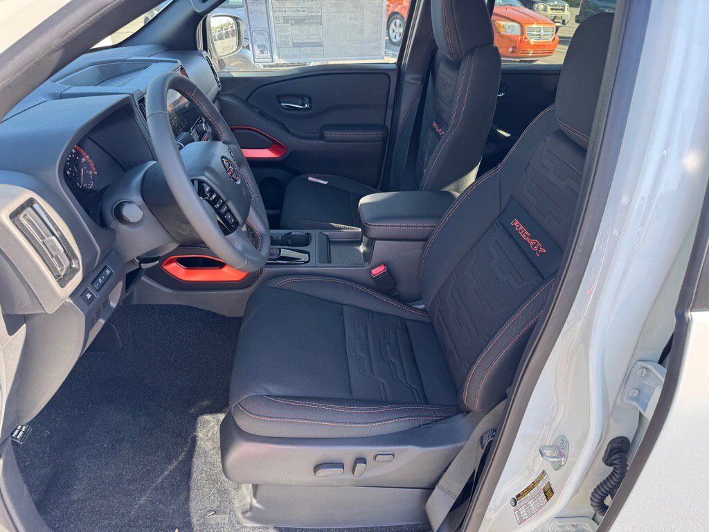 2025 Nissan Frontier PRO-4X Johnson City TN