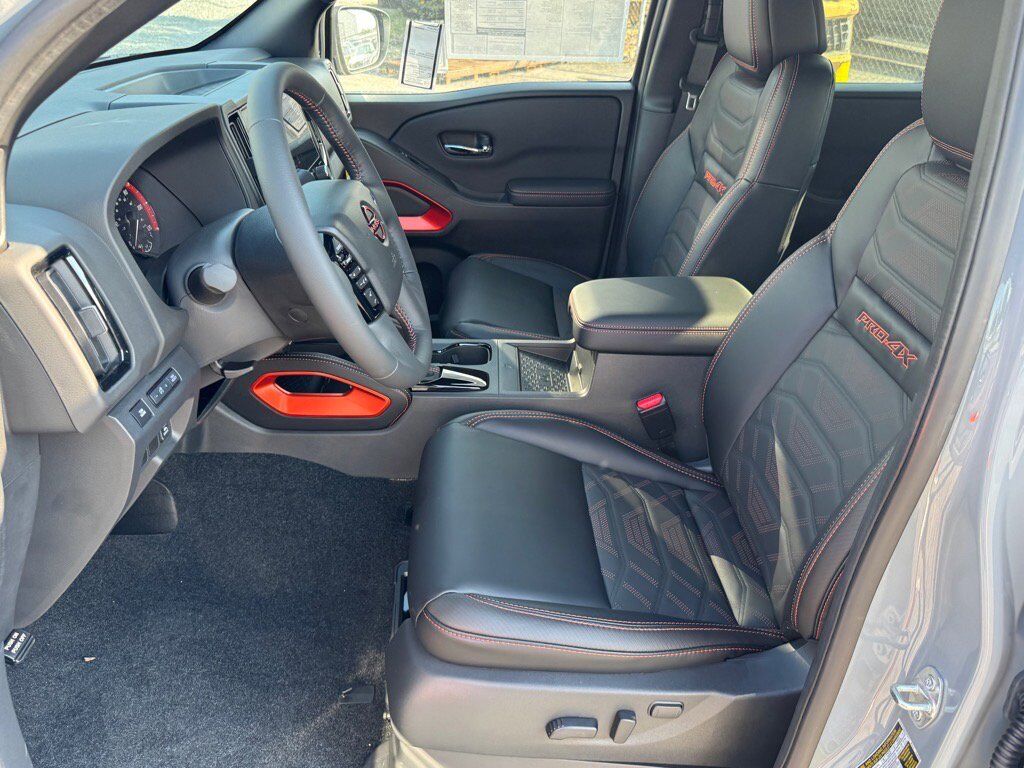 2025 Nissan Frontier PRO-4X Johnson City TN