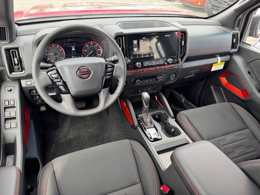 2025 Nissan Frontier PRO-4X Johnson City TN