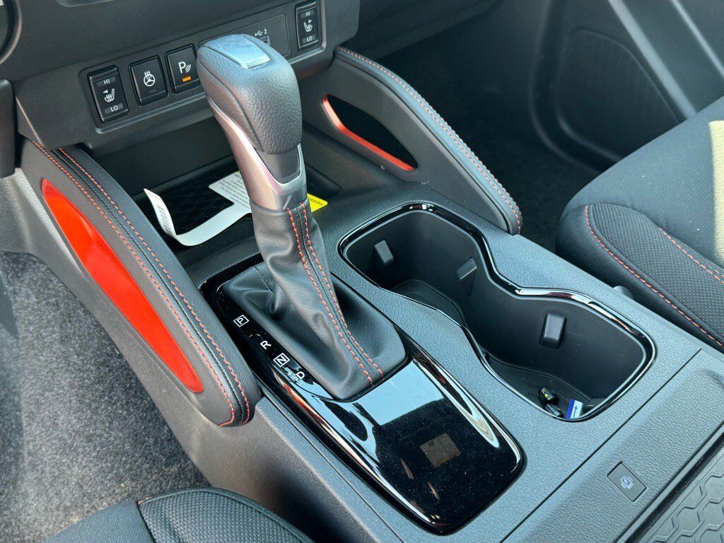 2025 Nissan Frontier PRO-4X Johnson City TN