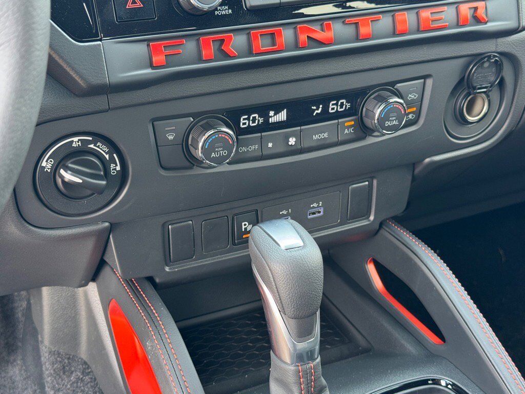 2025 Nissan Frontier PRO-4X Johnson City TN