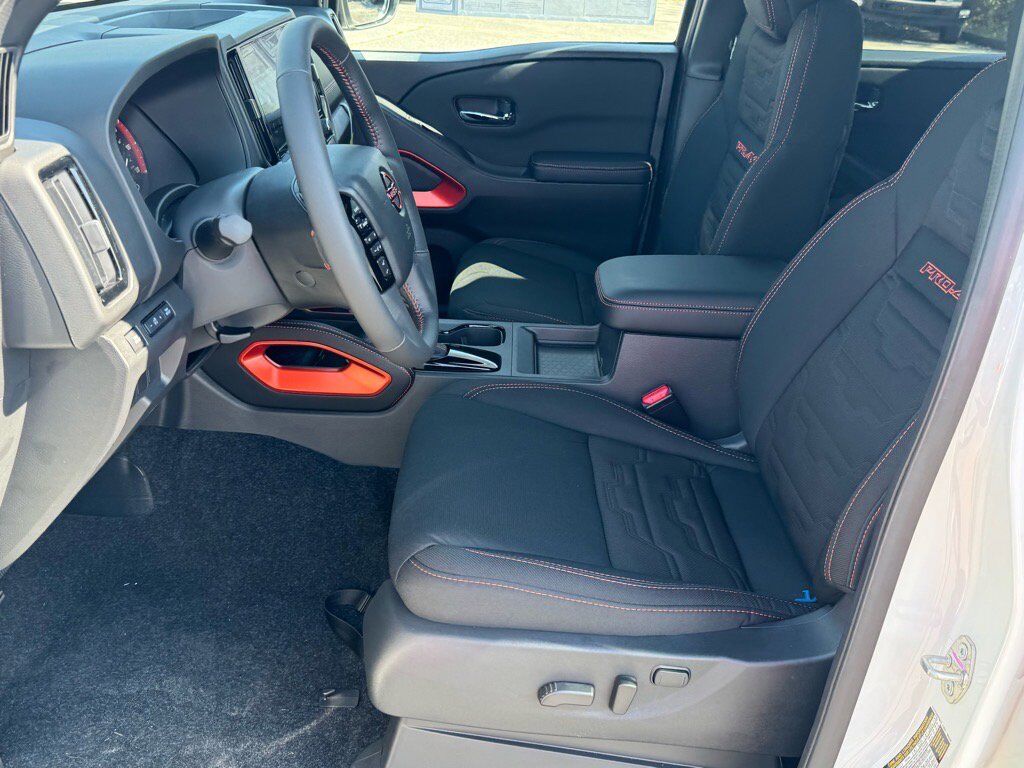 2025 Nissan Frontier PRO-4X Johnson City TN