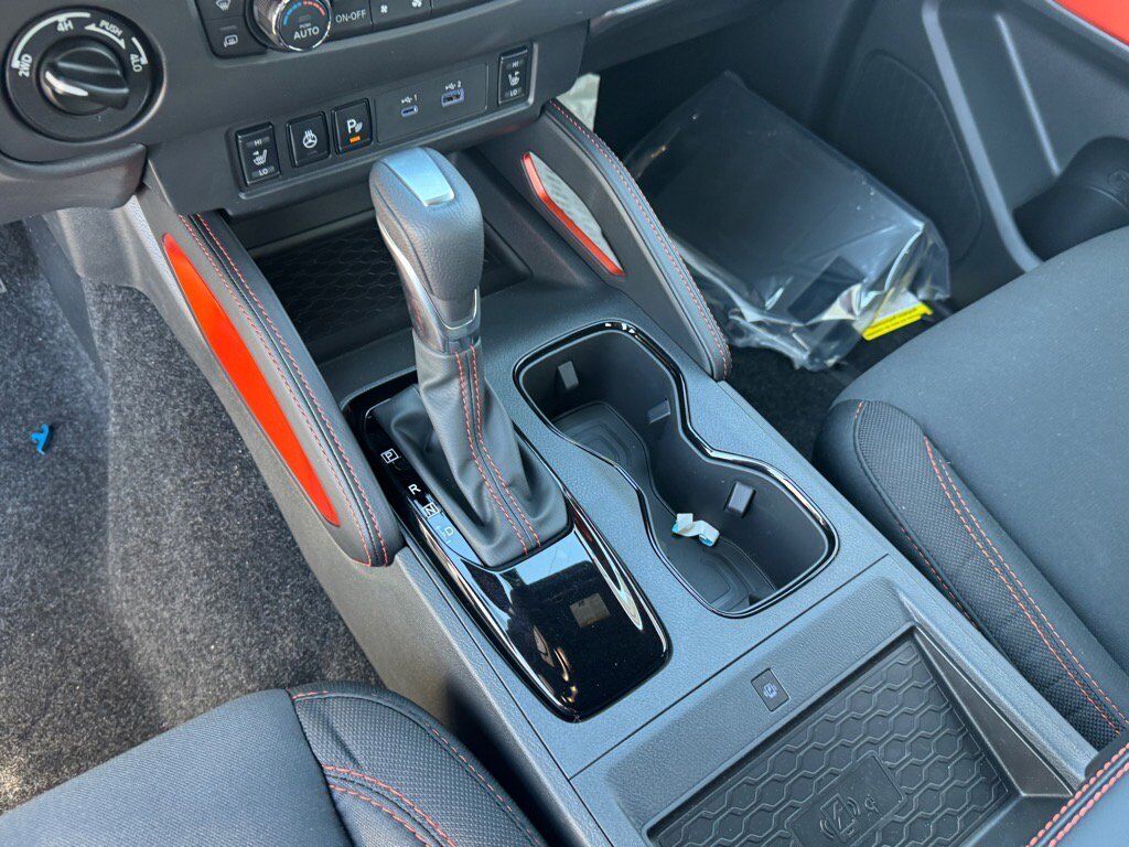 2025 Nissan Frontier PRO-4X Johnson City TN
