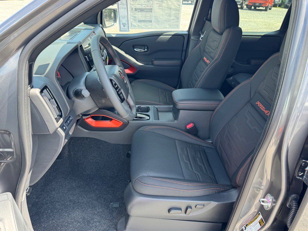 2025 Nissan Frontier PRO-4X Johnson City TN