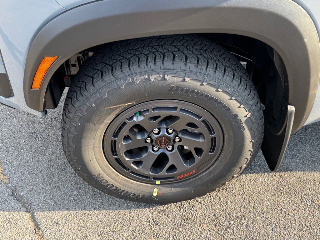 2025 Nissan Frontier PRO-4X Johnson City TN