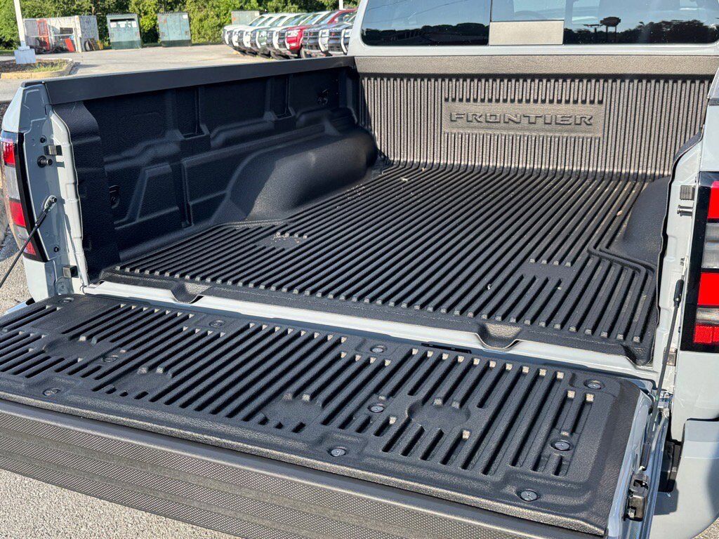 2025 Nissan Frontier PRO-4X Johnson City TN