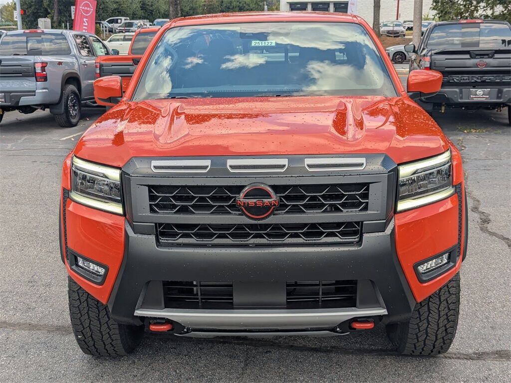 2025 Nissan Frontier PRO-4X photo 3