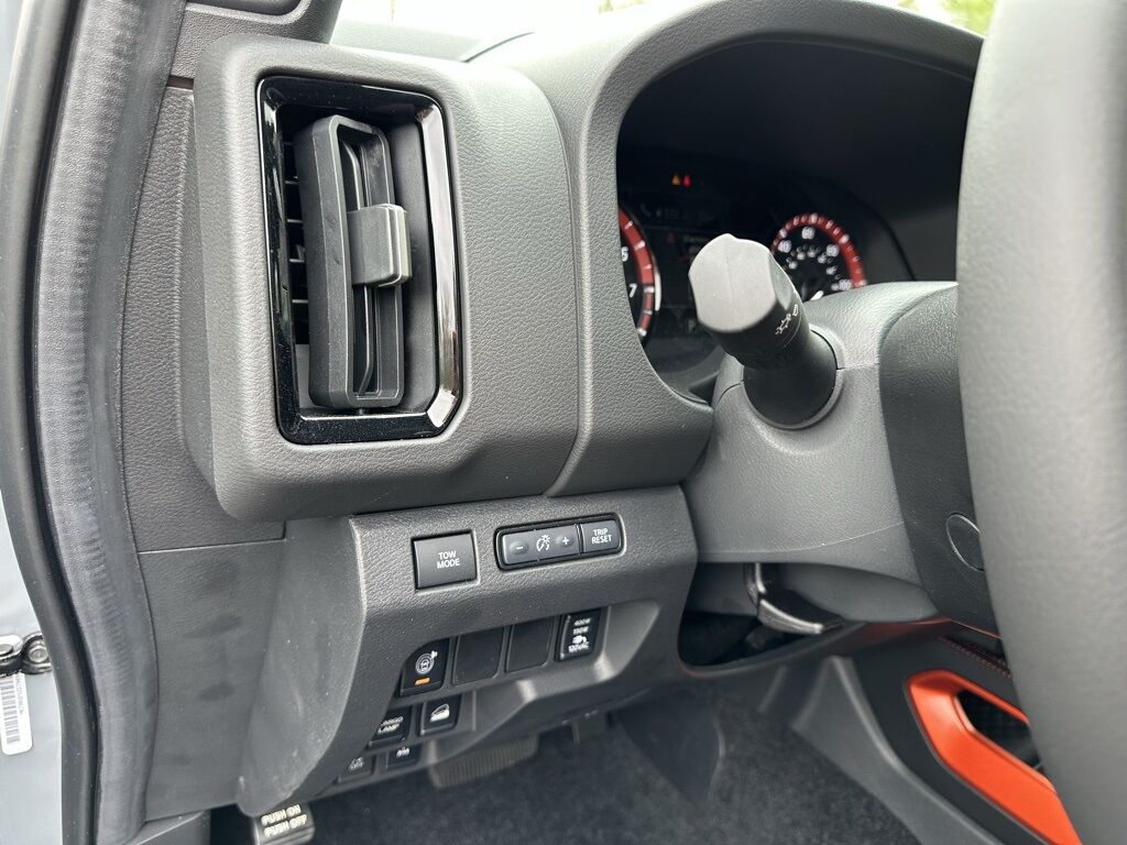 2025 Nissan Frontier PRO-4X San Clemente CA