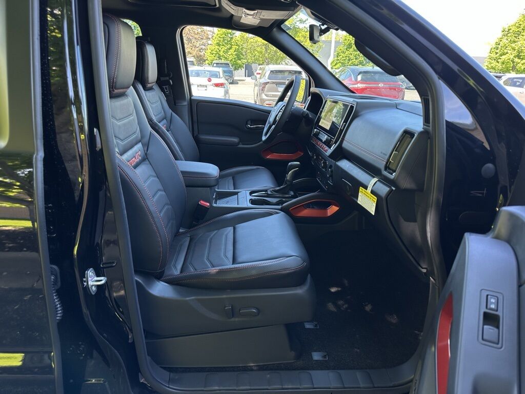 2025 Nissan Frontier PRO-4X San Clemente CA