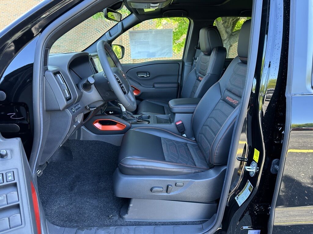 2025 Nissan Frontier PRO-4X San Clemente CA