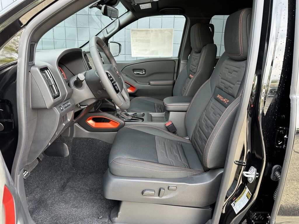 2025 Nissan Frontier PRO-4X San Clemente CA