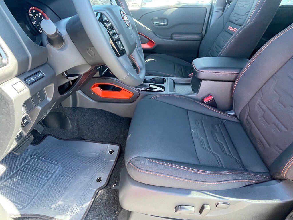 2025 Nissan Frontier PRO-4X Oak Ridge TN