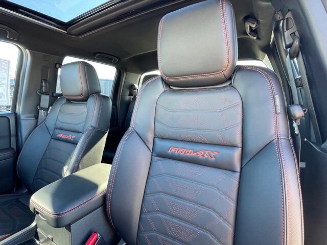 2025 Nissan Frontier PRO-4X Oak Ridge TN