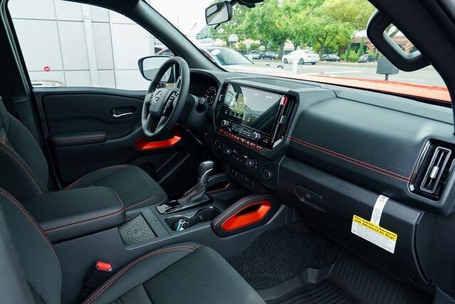 2025 Nissan Frontier PRO-4X Beaverton OR